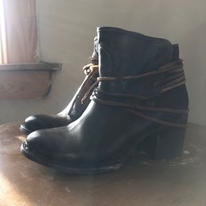 Freebird Casey Brown Leather Booties